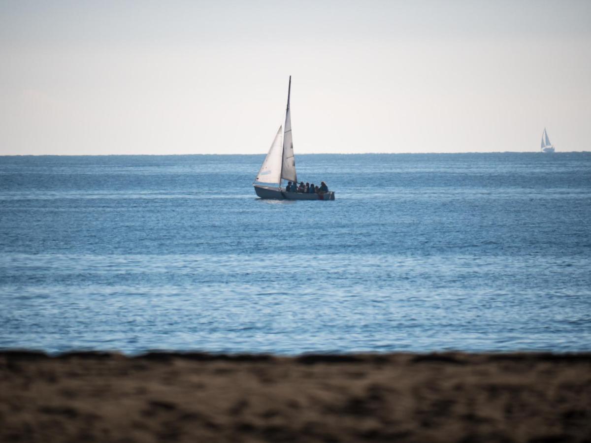 La Malagueta Beach - New Release Малага Экстерьер фото